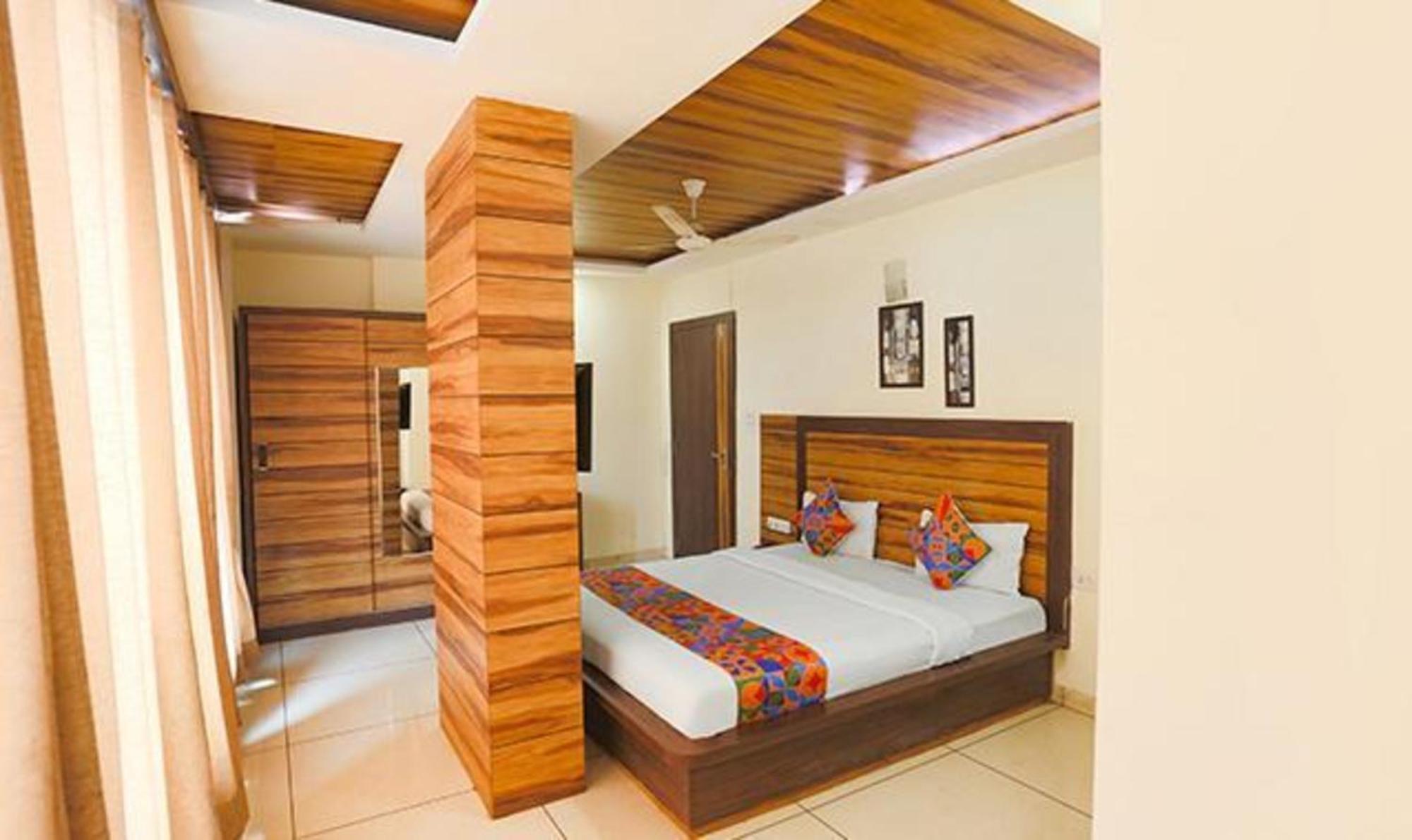 Fabexpress Madhuram Landmark Bhopal Exterior foto